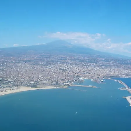 Your In Town Апартаменты Катания