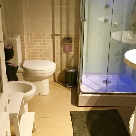 Your In Town Apartmán *
